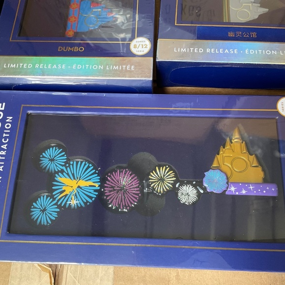 Disney Mickey main attraction key lot - Picture 4 of 4